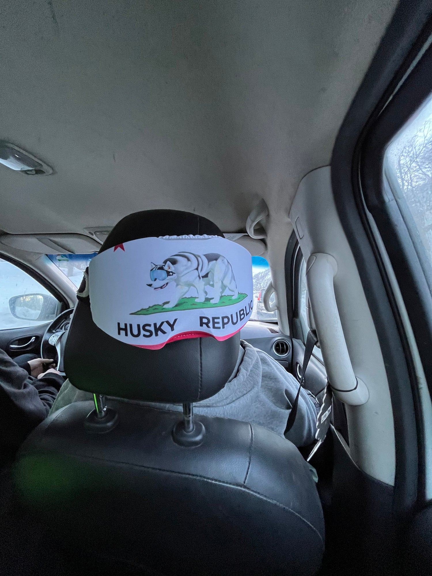 Husky Logo